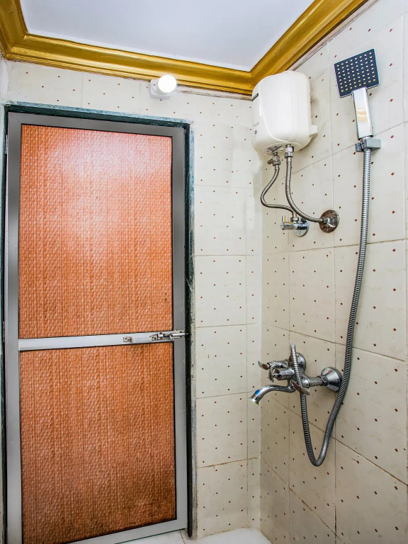 SPOT ON 23634 City Inn Guest House