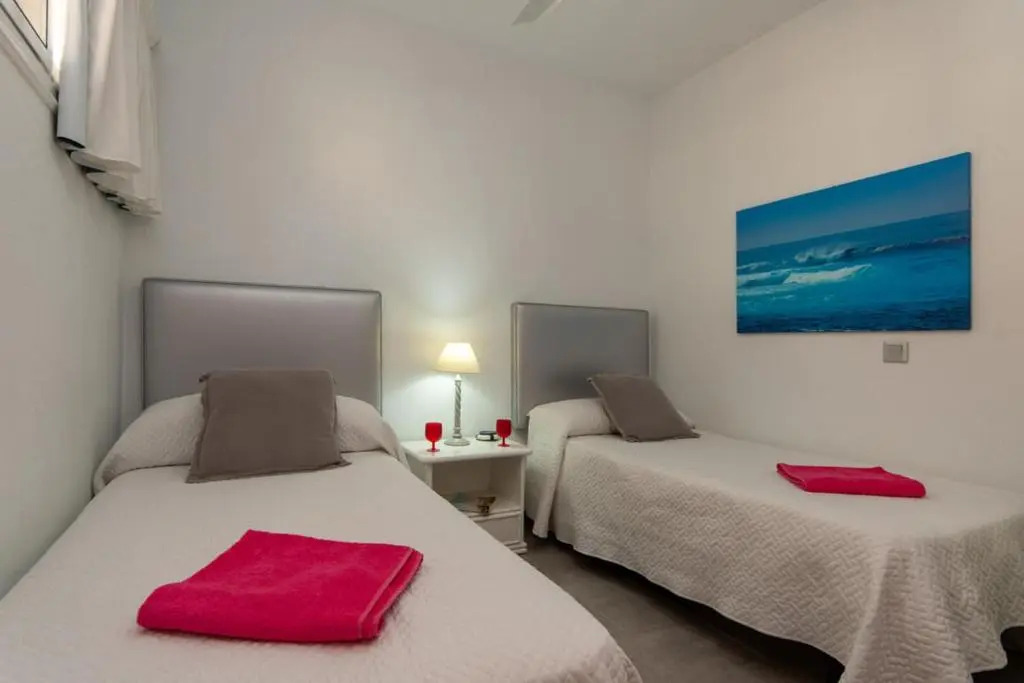 Mare Verde 104 - Two Bed with pool view and wifi internet
