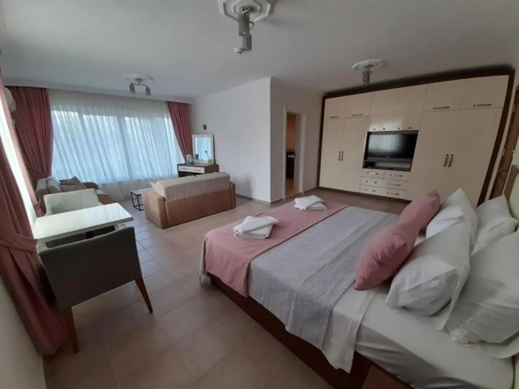 Infinity Ruby Hotel