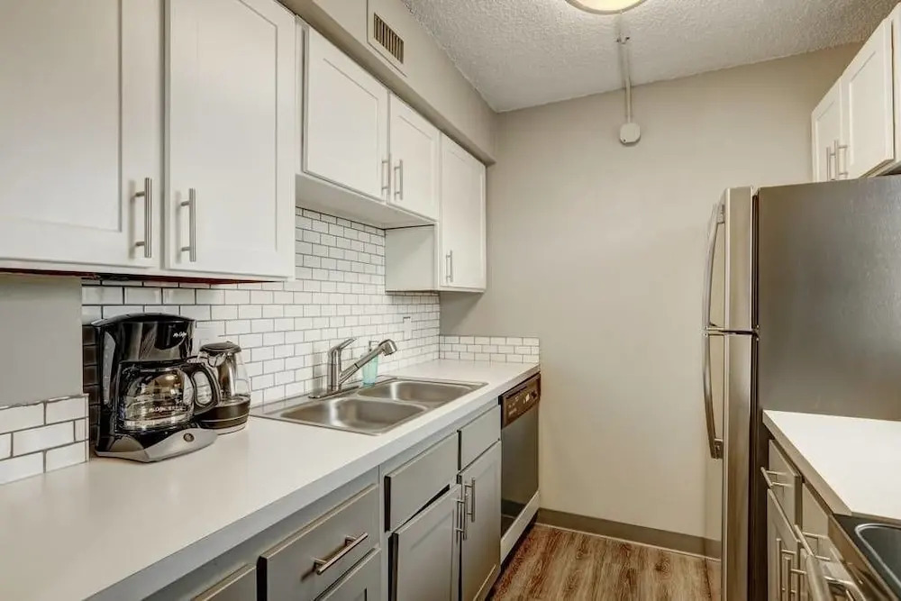 Arrive 800 Penn Executive 1br 1 Ba