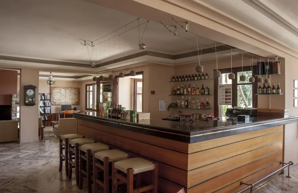Corali Hotel