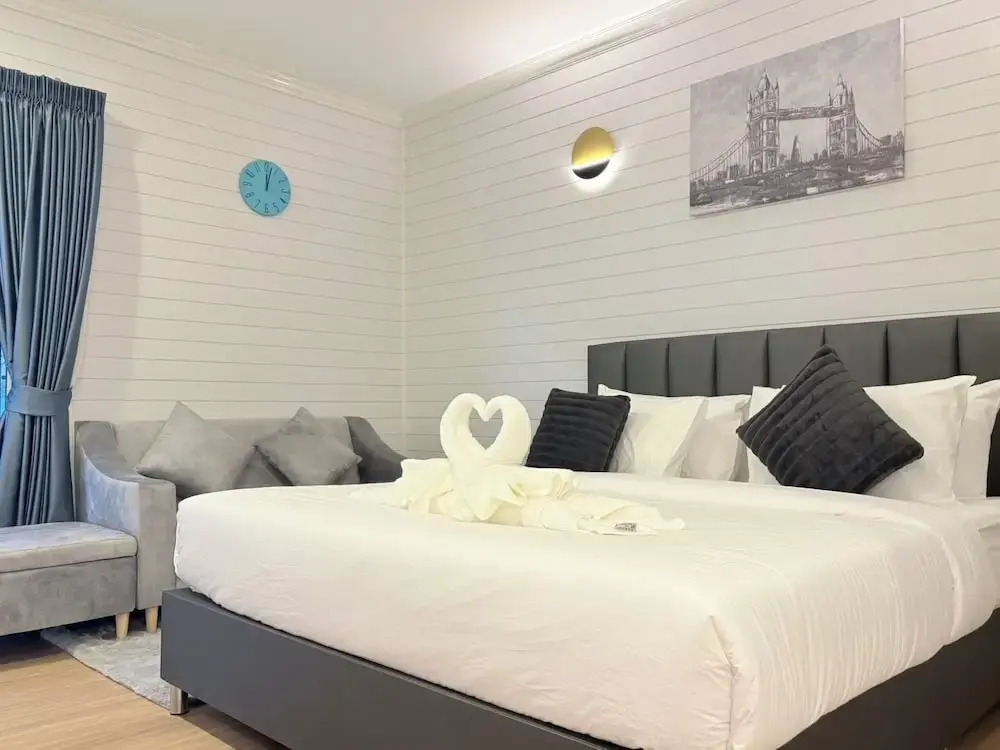 IP PLUS BEACH RESORT Koh Larn