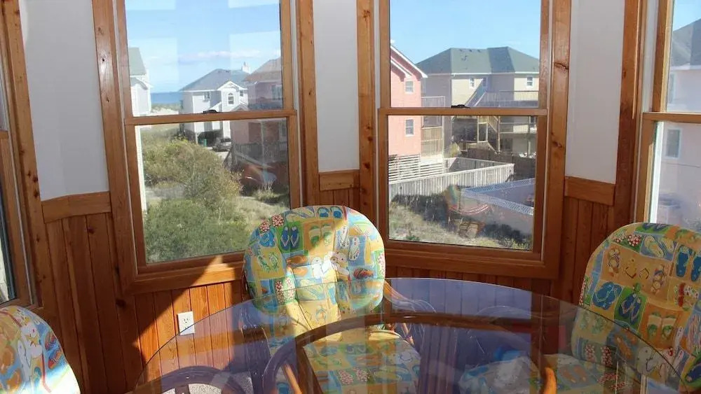 Easy Breezes - 5 Br Home