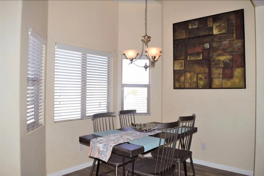 Tyler and Jessica Peterson 3 Bedrooms 2 Bathrooms Condo