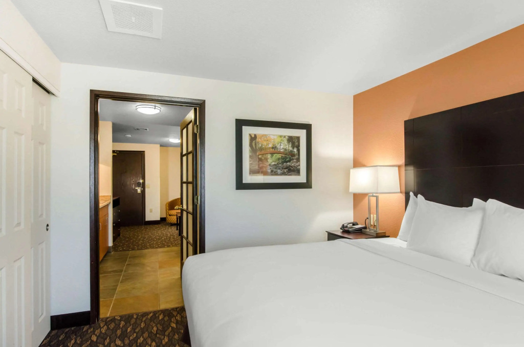 Comfort Inn & Suites Ashland