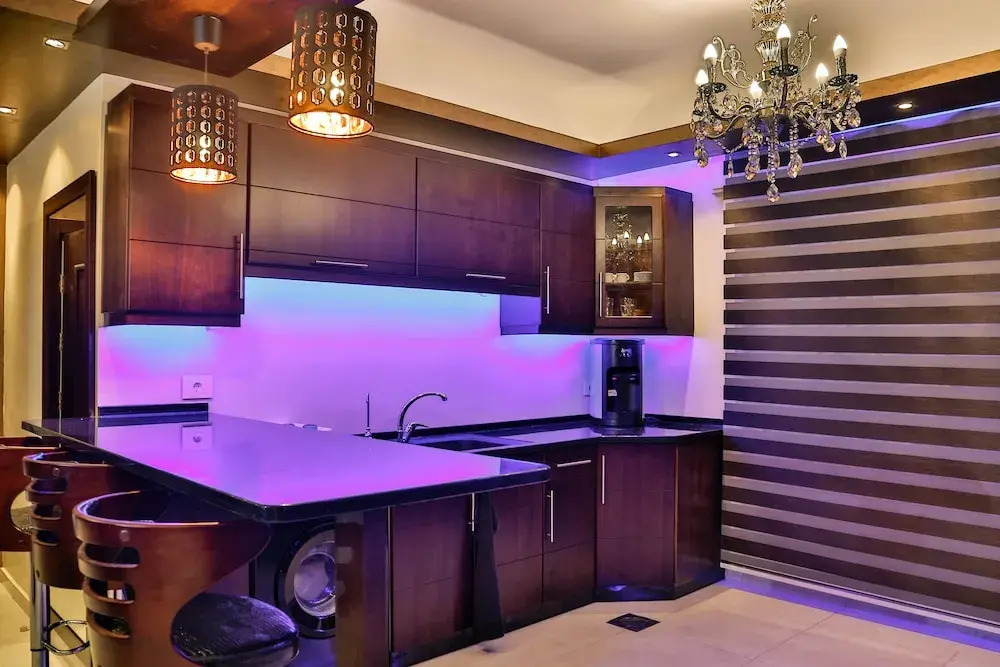 Deluxe Apartments