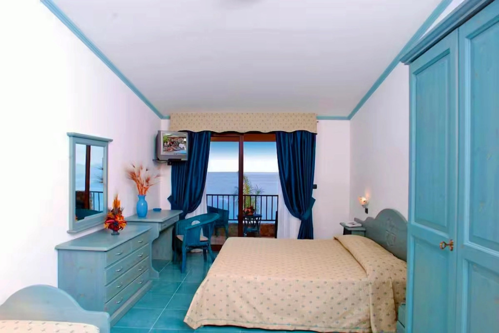 Baia Tropea Resort
