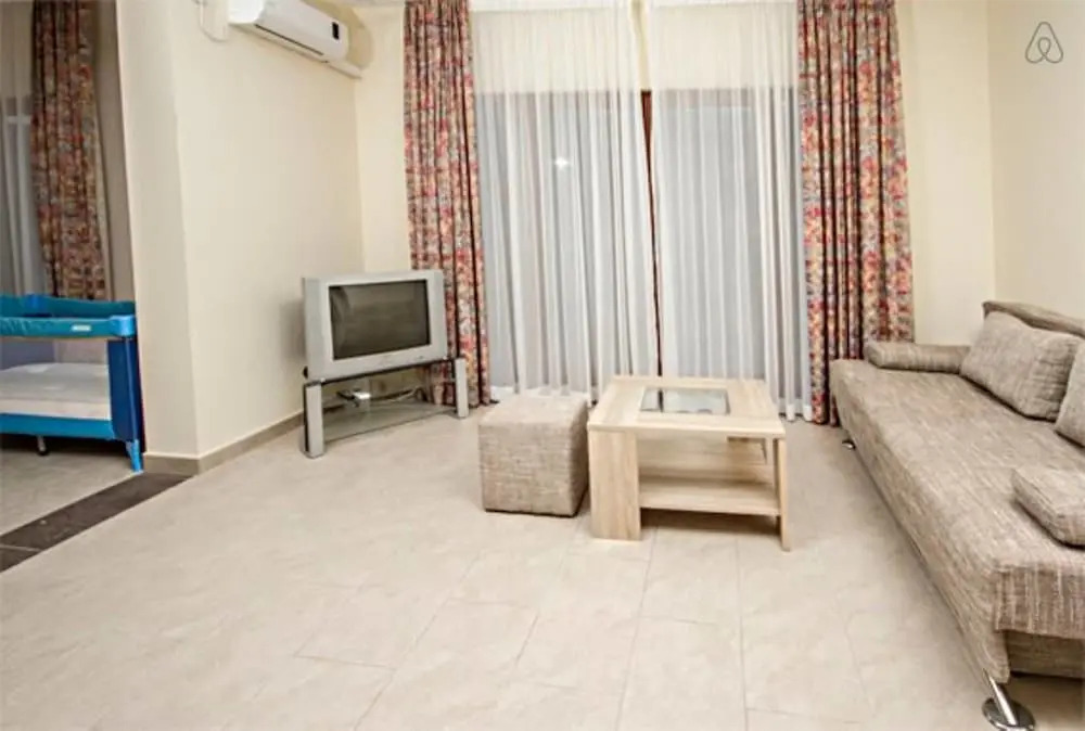 Apartments Ljoljic