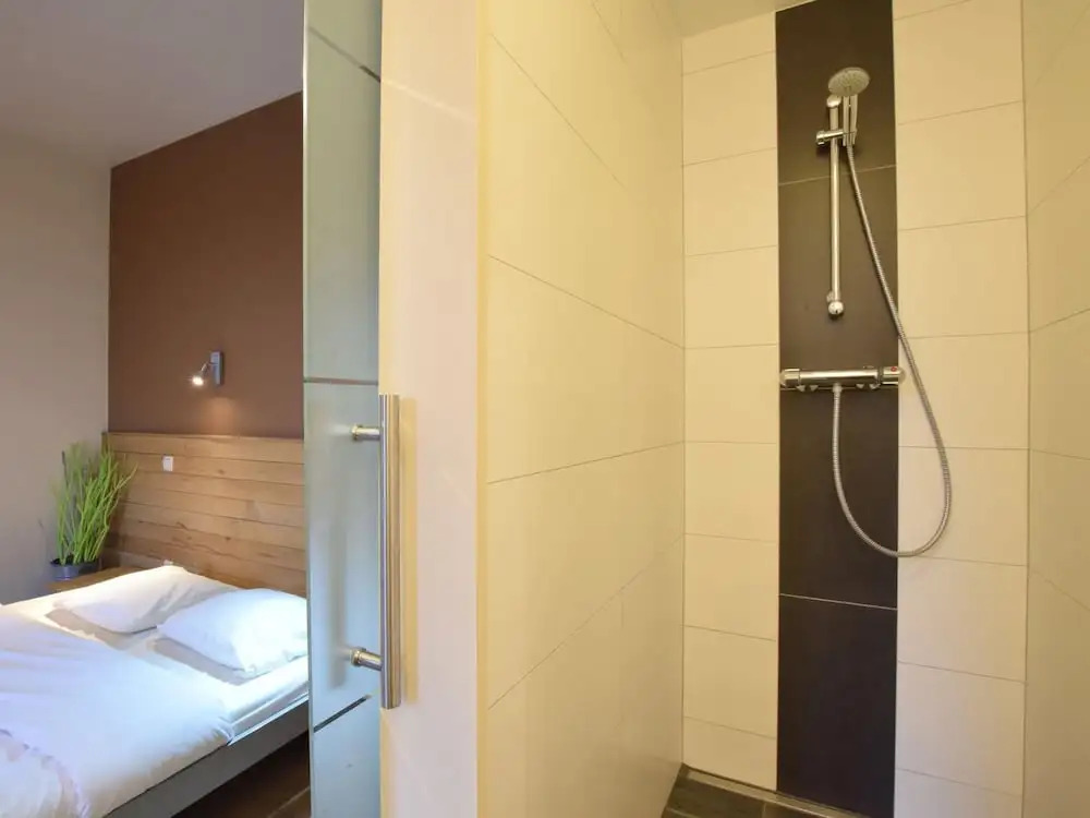 Spacious Durbuy group stay