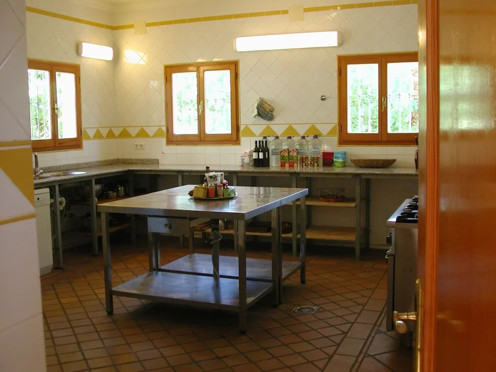 Finca San Ambrosio - Apartments in grüner Oase mit Terrasse, Pool, Heizung, WiFi