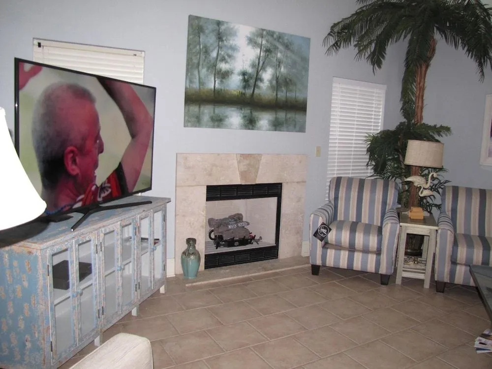 Avalon Beach Estates by Crystal Waters