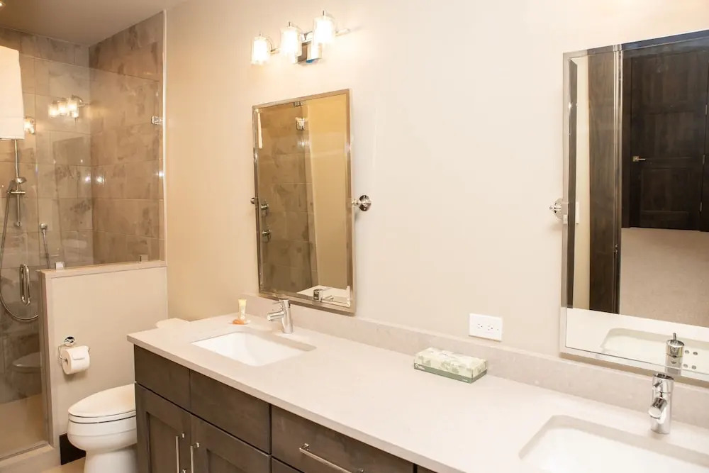 1242 Westhaven Circle 4 Bedroom Townhouse by Redawning