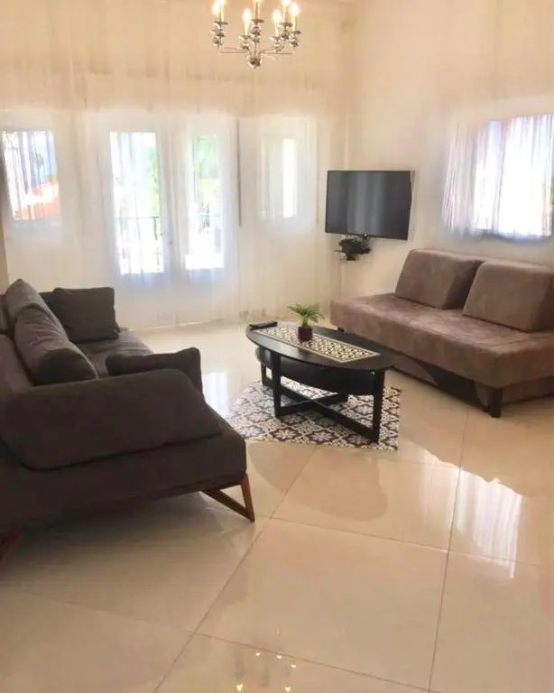 3 Rooms + Parking Hameyasdim 36