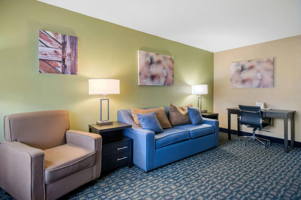 Quality Inn & Suites Brooksville I-75-Dade City
