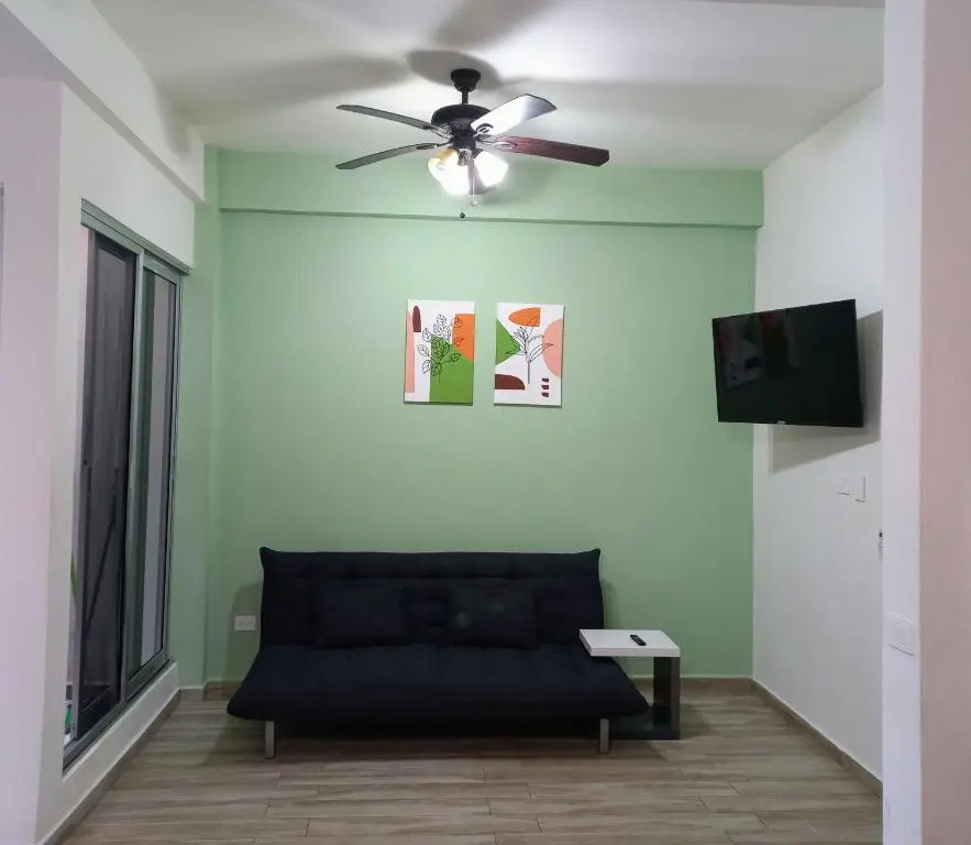 Cozy and spacious apartment by Tulum 10