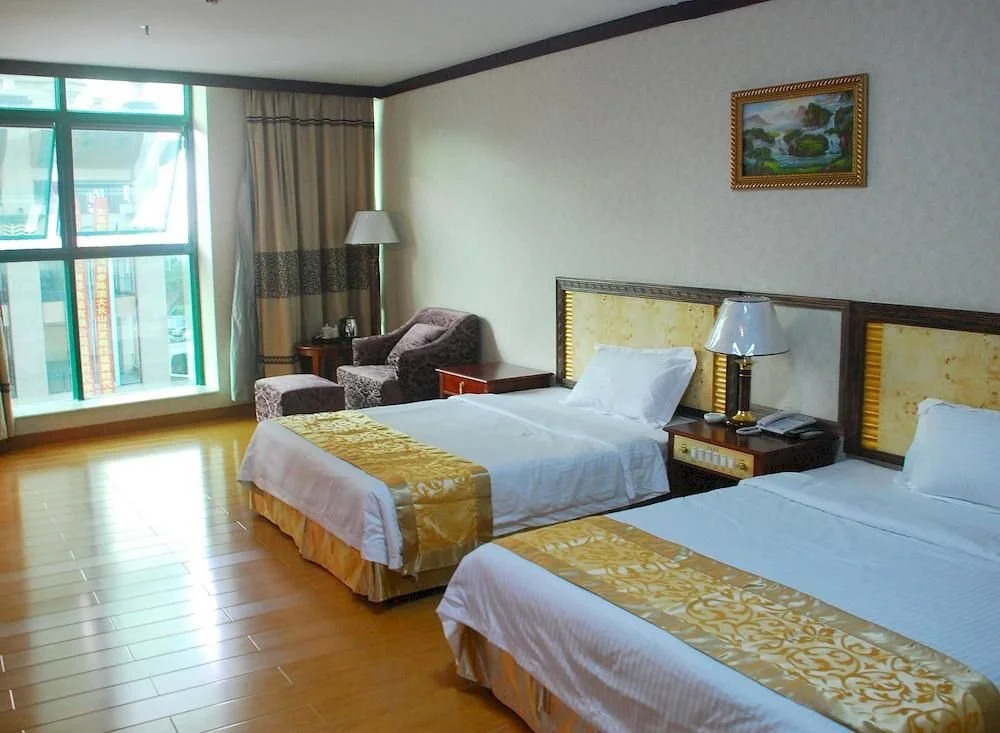 Hengcai Hotel