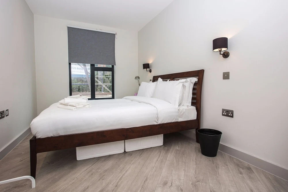 1 Bed Flat, 2 Minutes from Station