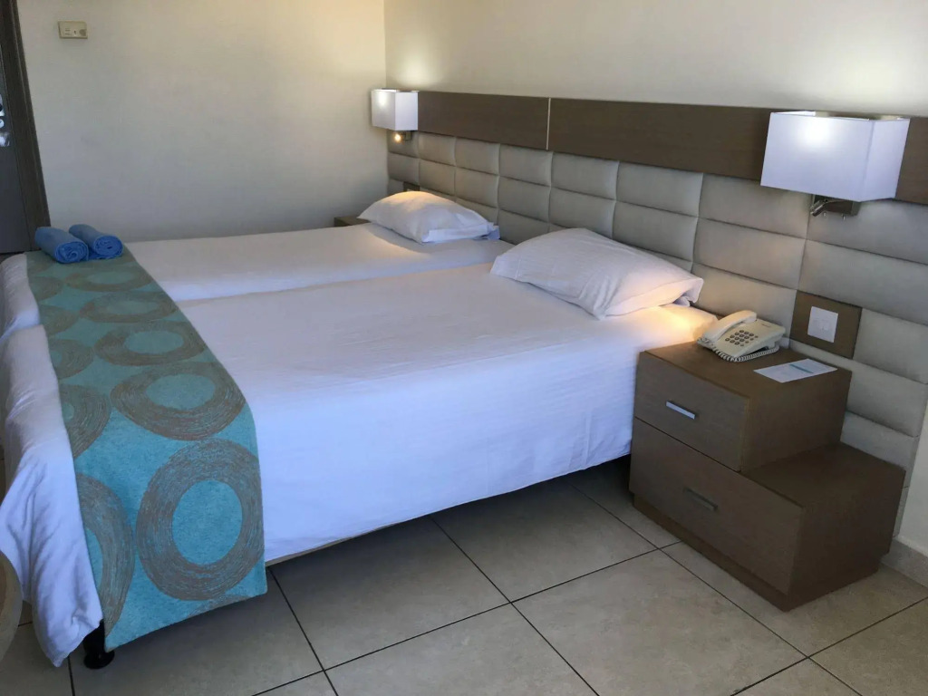 Avanti Hotel
