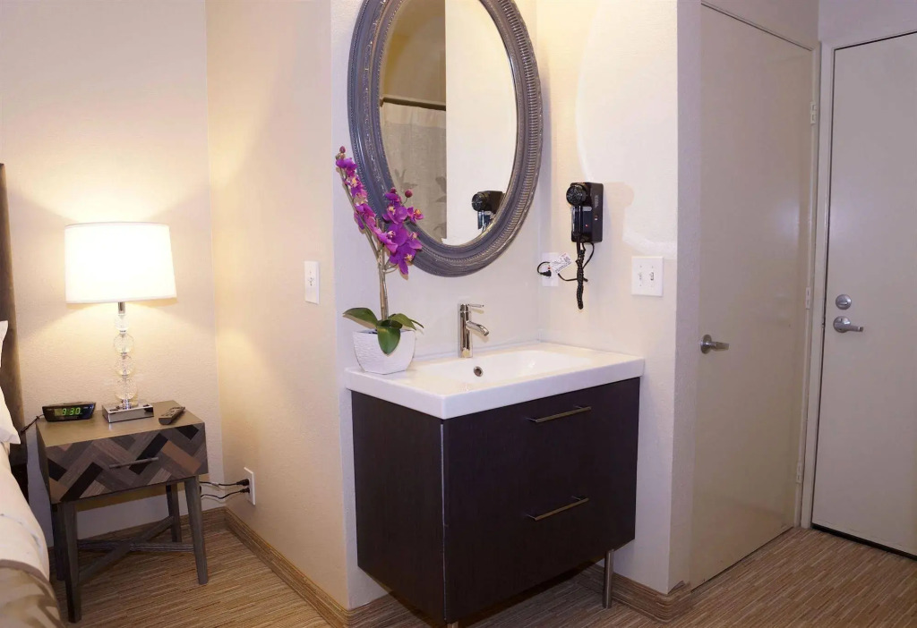 Urban Boutique Hotel- Little Italy, Downtown San Diego
