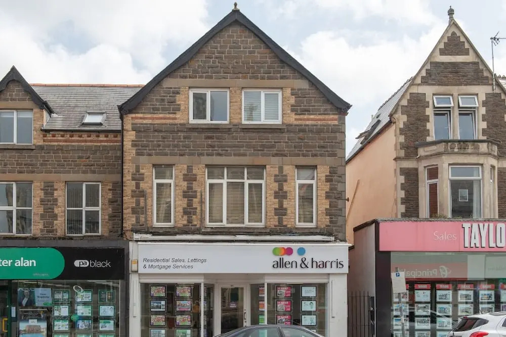 88A Albany Road