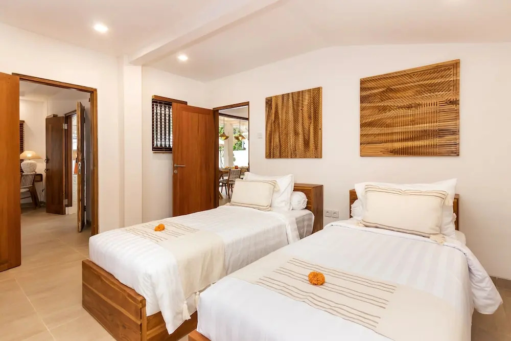 Villa Lisabella by Villa Finder