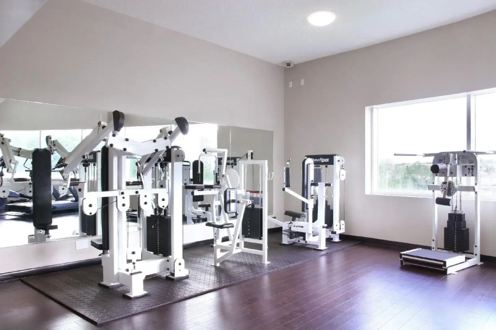 Residence & Conference Centre - Oakville