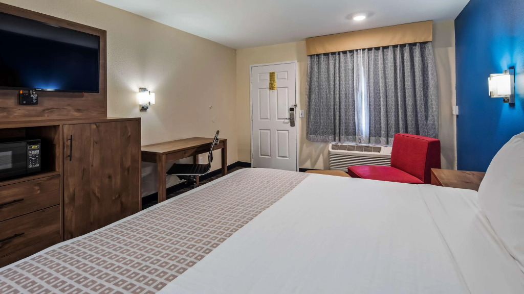 Quality Inn & Suites Hesperia-Victorville