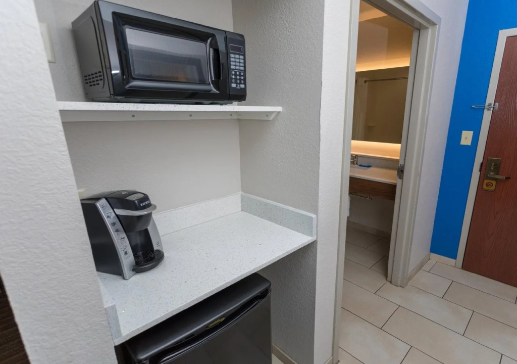 Holiday Inn Express Hotel & Suites Athens by IHG