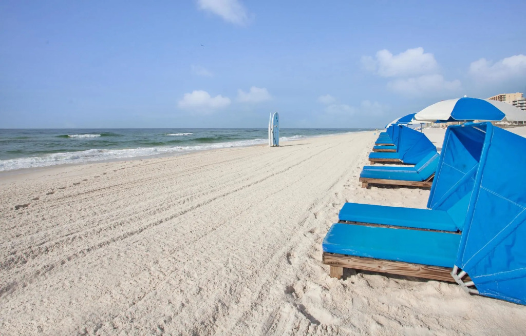 Holiday Inn Express Orange Beach - On The Beach by IHG