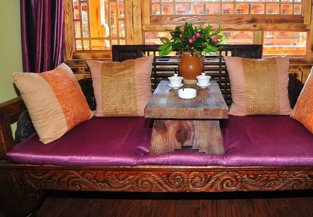 Bamboo Inn