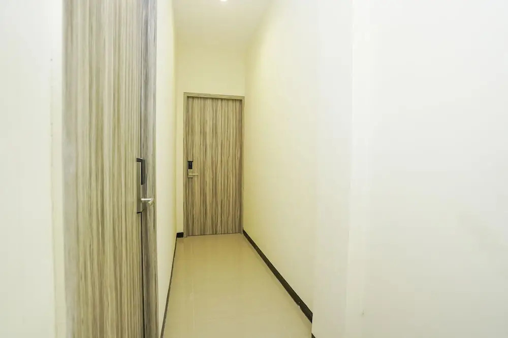 OYO 1091 Ace Business Hotel Galaxy Syariah