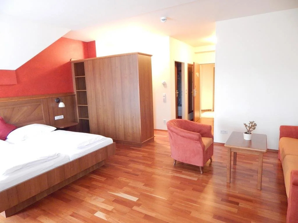 Hotel Neustifter