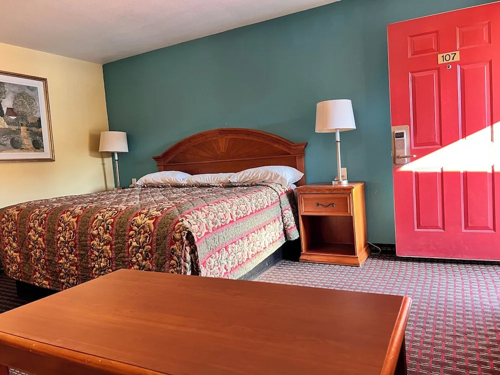 Economy Inn Express