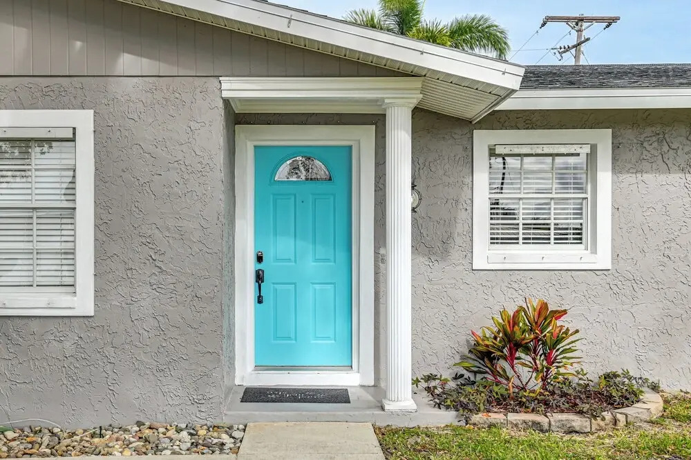 1/2 Mi to River! Poolside Escape on Merritt Island