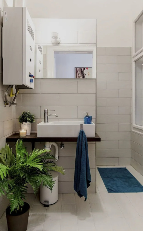 Lavender Apartment