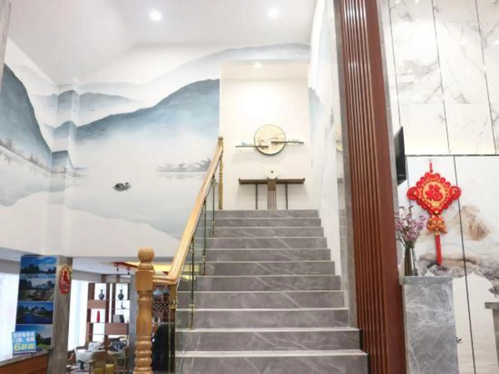 U Trip Hotel (Guilin Lingui Wanda Plaza Municipal Government Store)