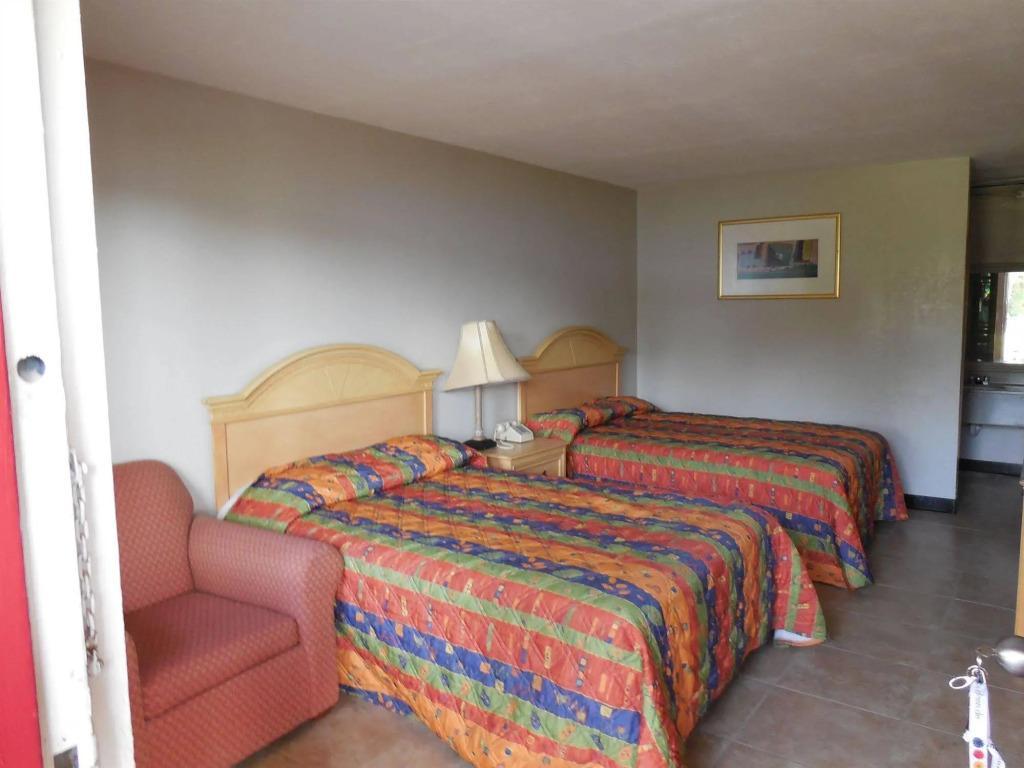 Budget Inn
