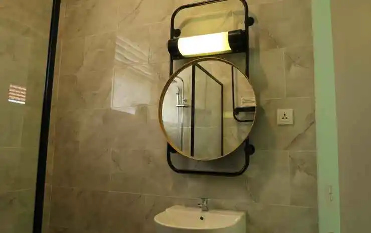 Aron Hotel