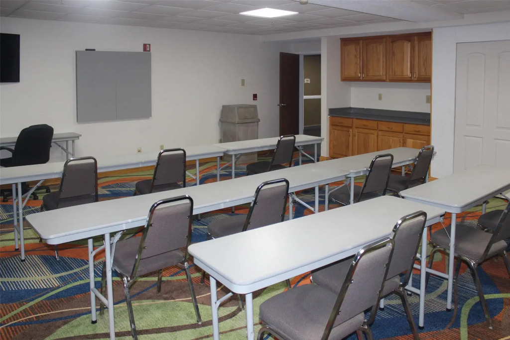 Quality Inn North Vernon near Hwy 50