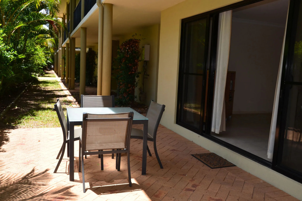 Arlia Sands Apartments