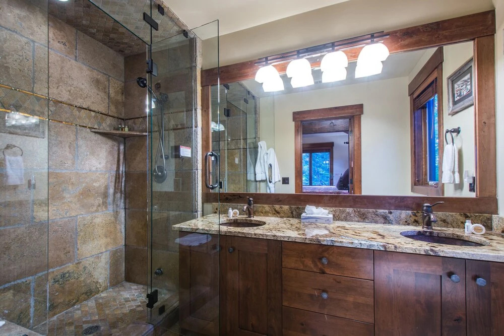 Slopeside 4 bedroom Townhome by All Seasons Resort Lodging