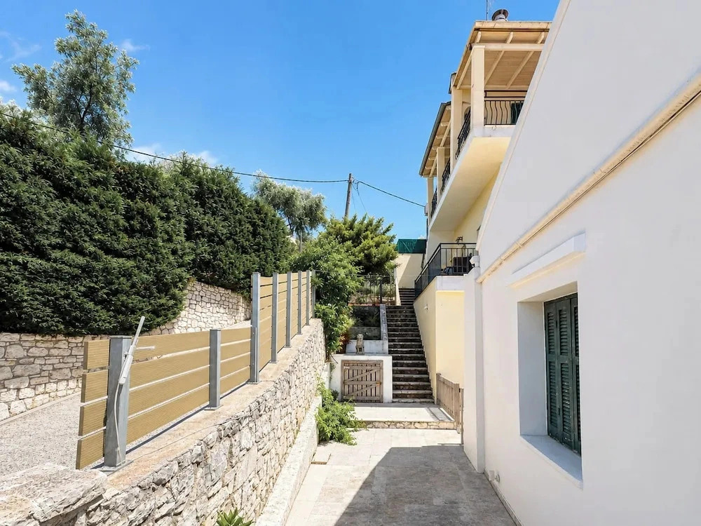 Virginias Harbour House