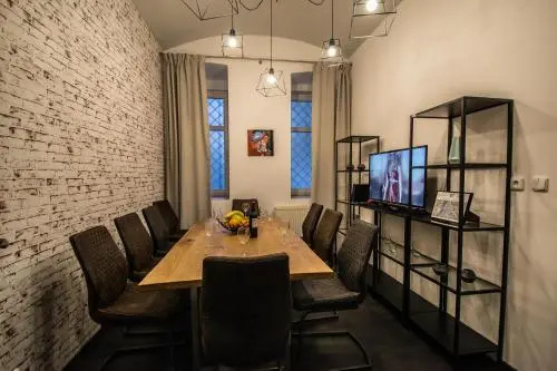 Brooklyn Sauna Apt by Ruterra