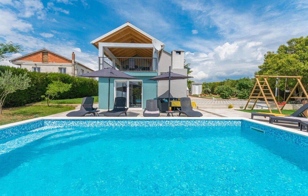 Beautiful Home in Gorica With 4 Bedrooms, Wifi and Outdoor Swimming Pool