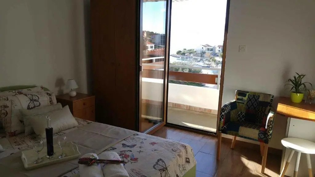 Vera Apartment 1
