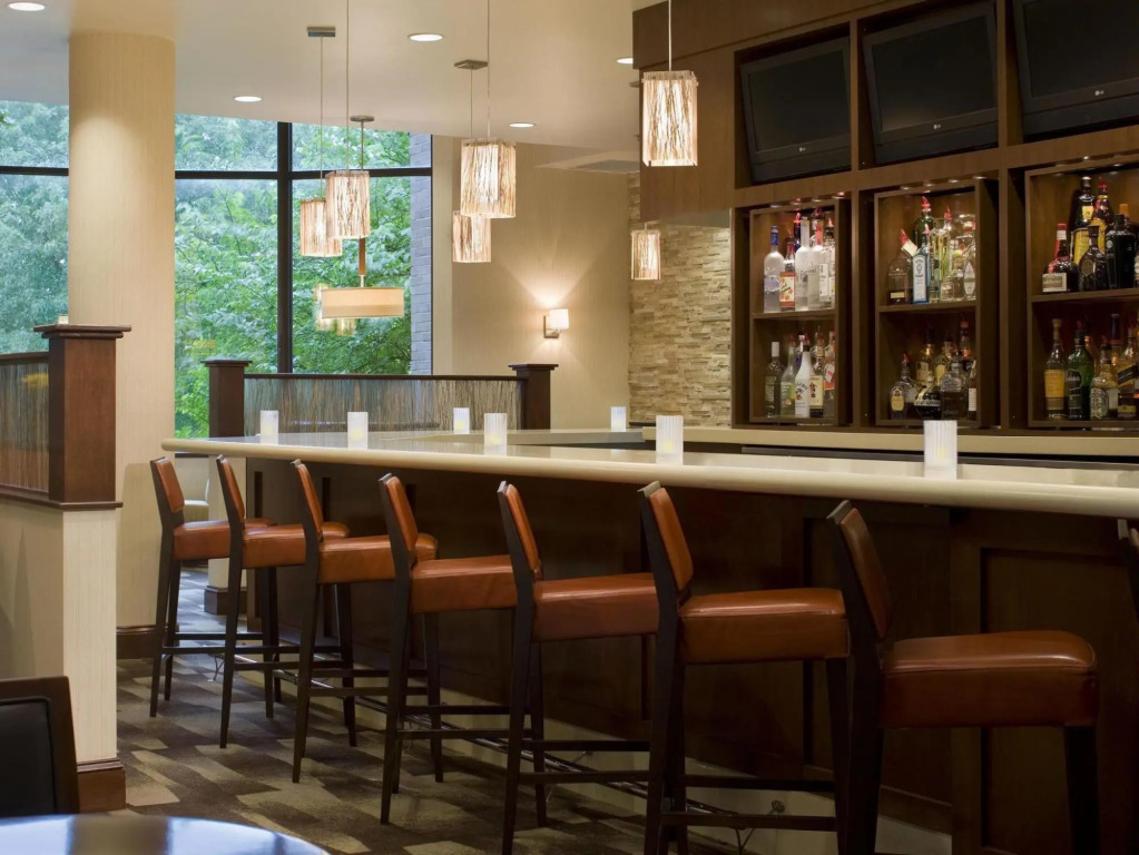 Merriweather Lakehouse Hotel, Autograph Collection