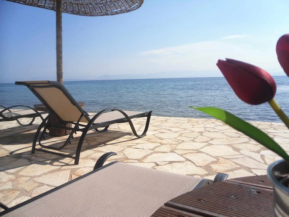 Galini Beach Studios and Penthouse