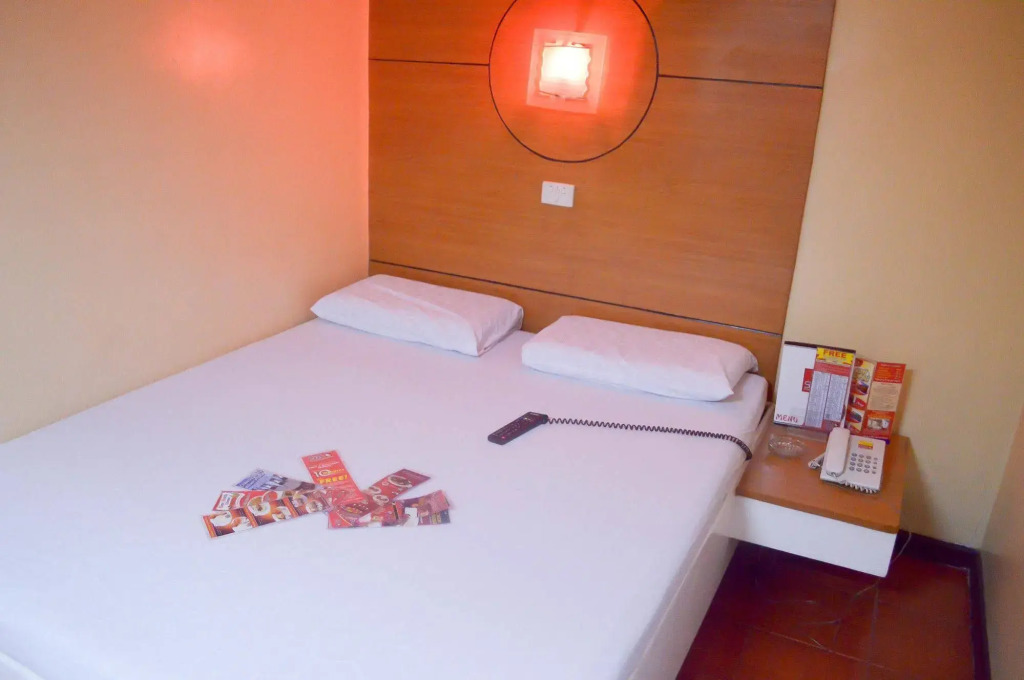 Hotel Sogo Aurora Cubao
