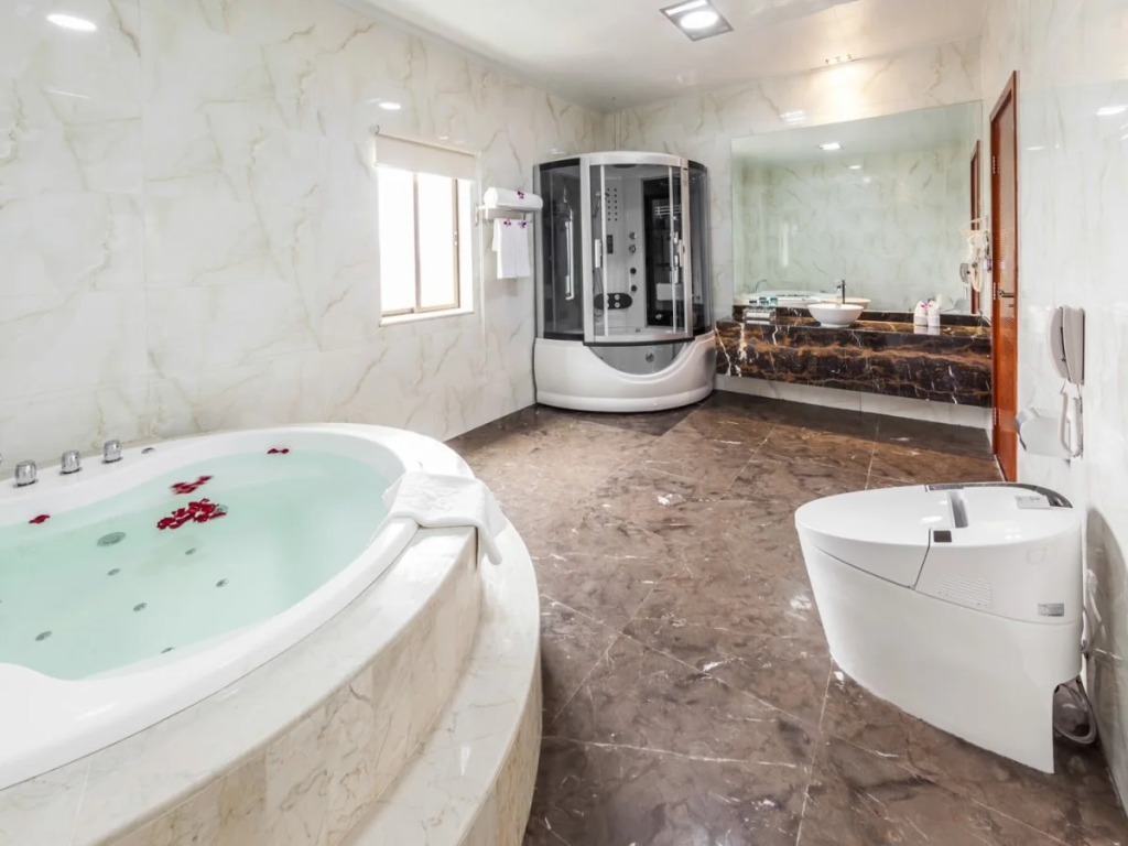 Hongkong International Hot Spring Hotel