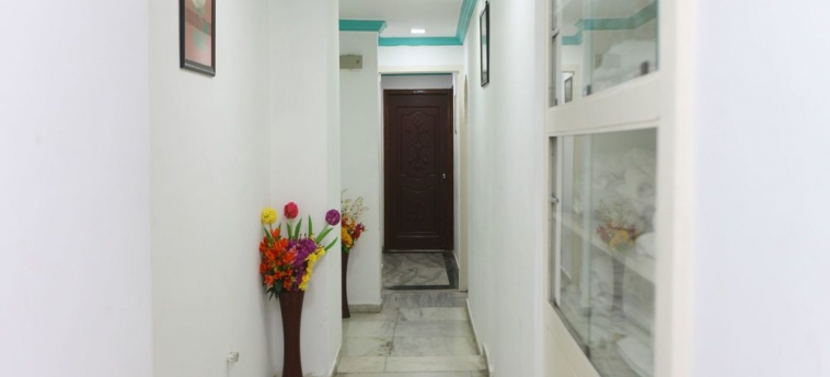 Oyo 13297 Neha Residency